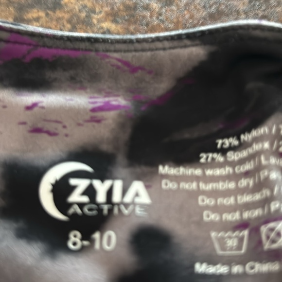 Zyia leggings - Picture 2 of 3